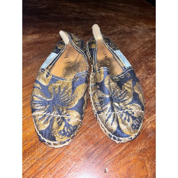 PRADA Casual Preppy Festival Brocade Navy Blue & Gold Fabric Espadrilles 37 / 7 - Picture 2 of 15